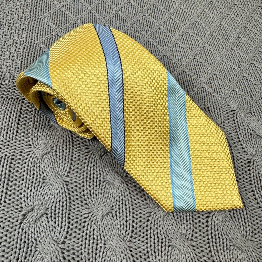 Tasso Elba Gold and Blue Men's 100% Silk Tie